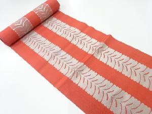 アンティーク　独鈷藤模様織出し八寸帯地反物